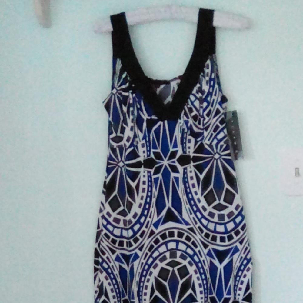 Long Geometric Sleeveless Dress